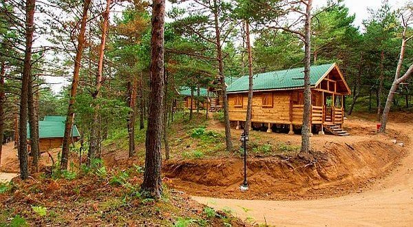 borabay golu bungalov evler konaklama yeri kamp fiyatlari