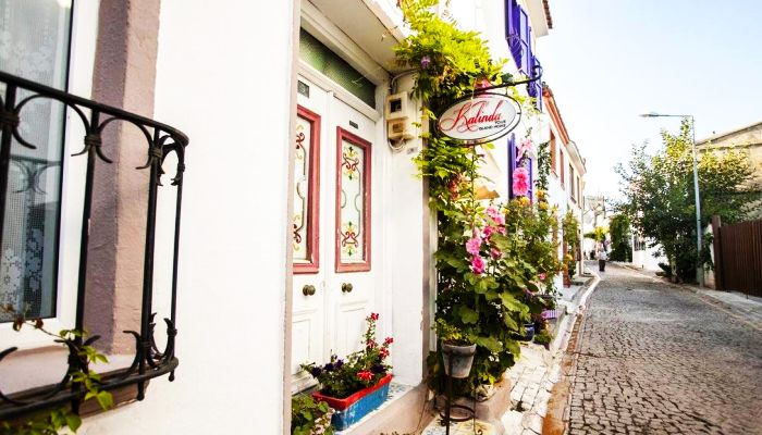 Kalinda butik otel Bozcaada eski taş ev
