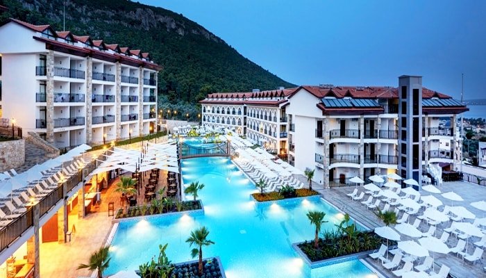 Ramada Resort Didim su kaydıraklı otel