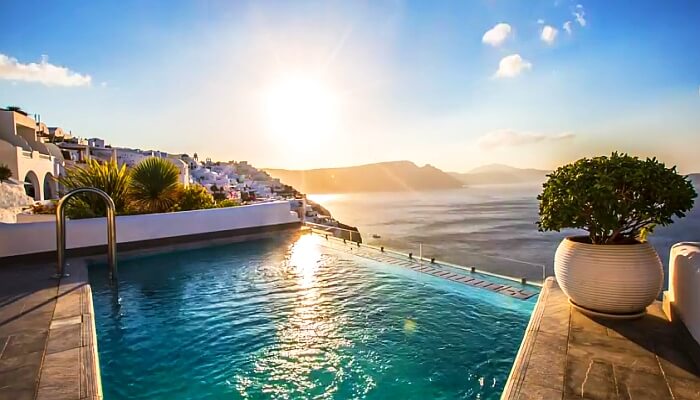 Santorini Adasi Romantik Tatil