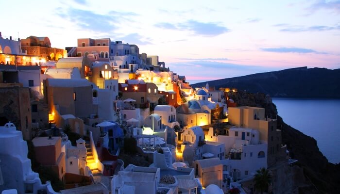 Santorini adasi gece hayatı